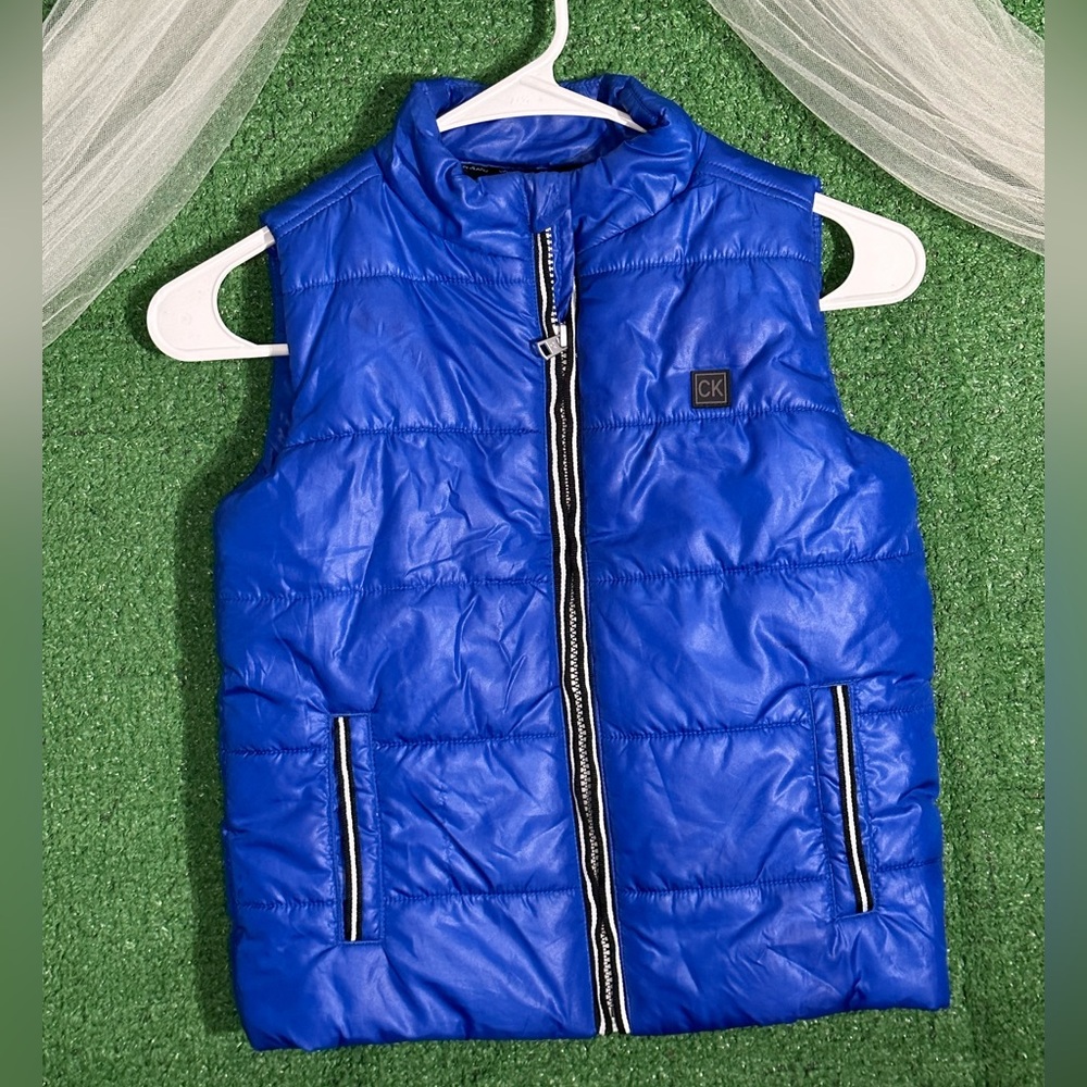 Royal blue Calvin Klein puffer vest w/Blk lining, unisex, size 5, 100% polyester